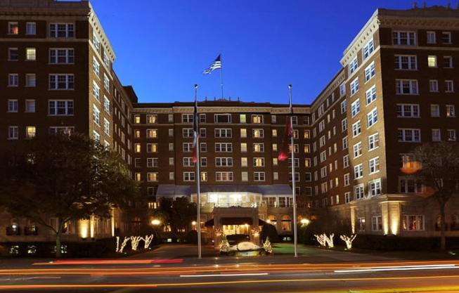 Warwick Melrose Hotel Dallas Bagian luar foto